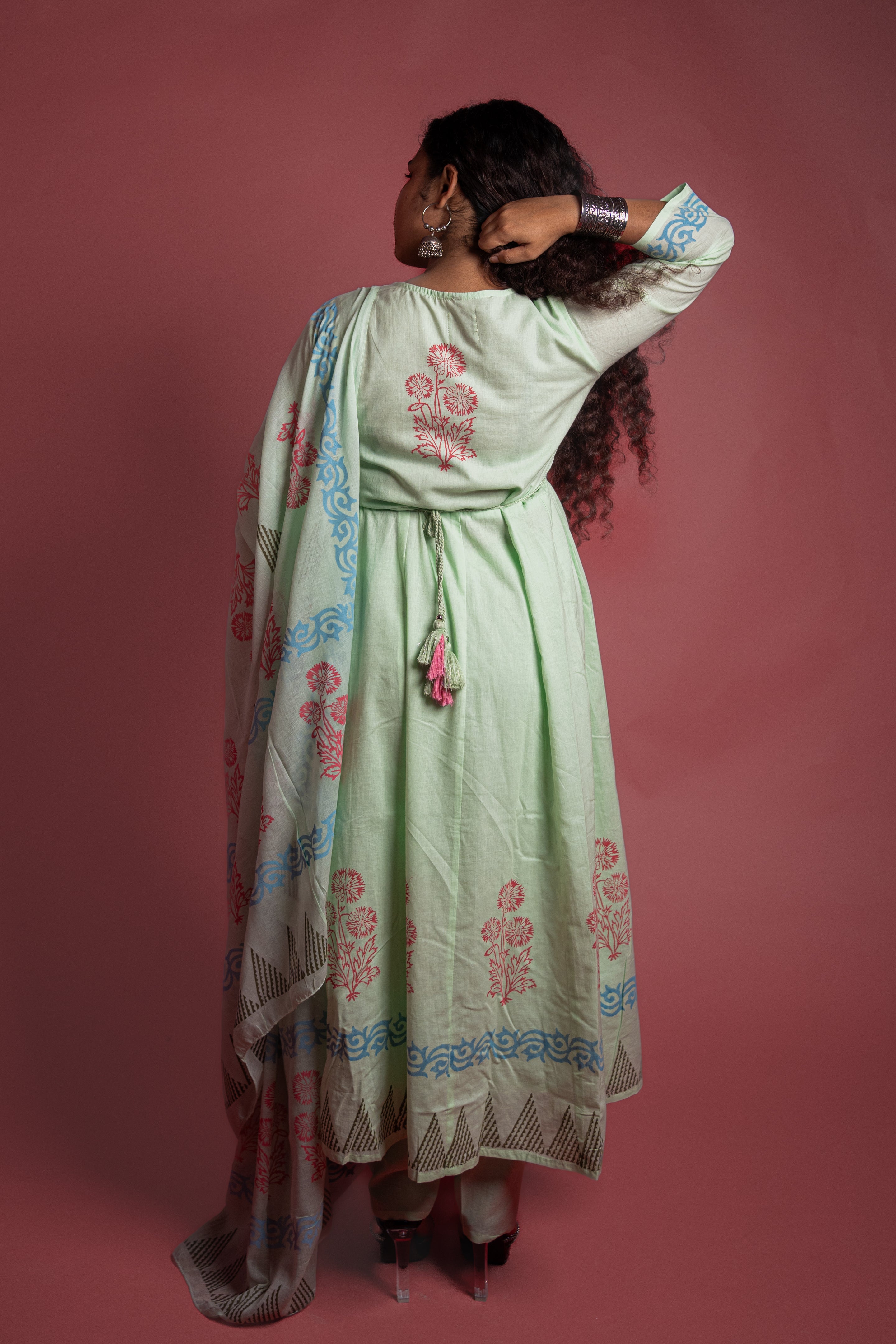 Mint Breeze Floral Embroidered Kurta Set