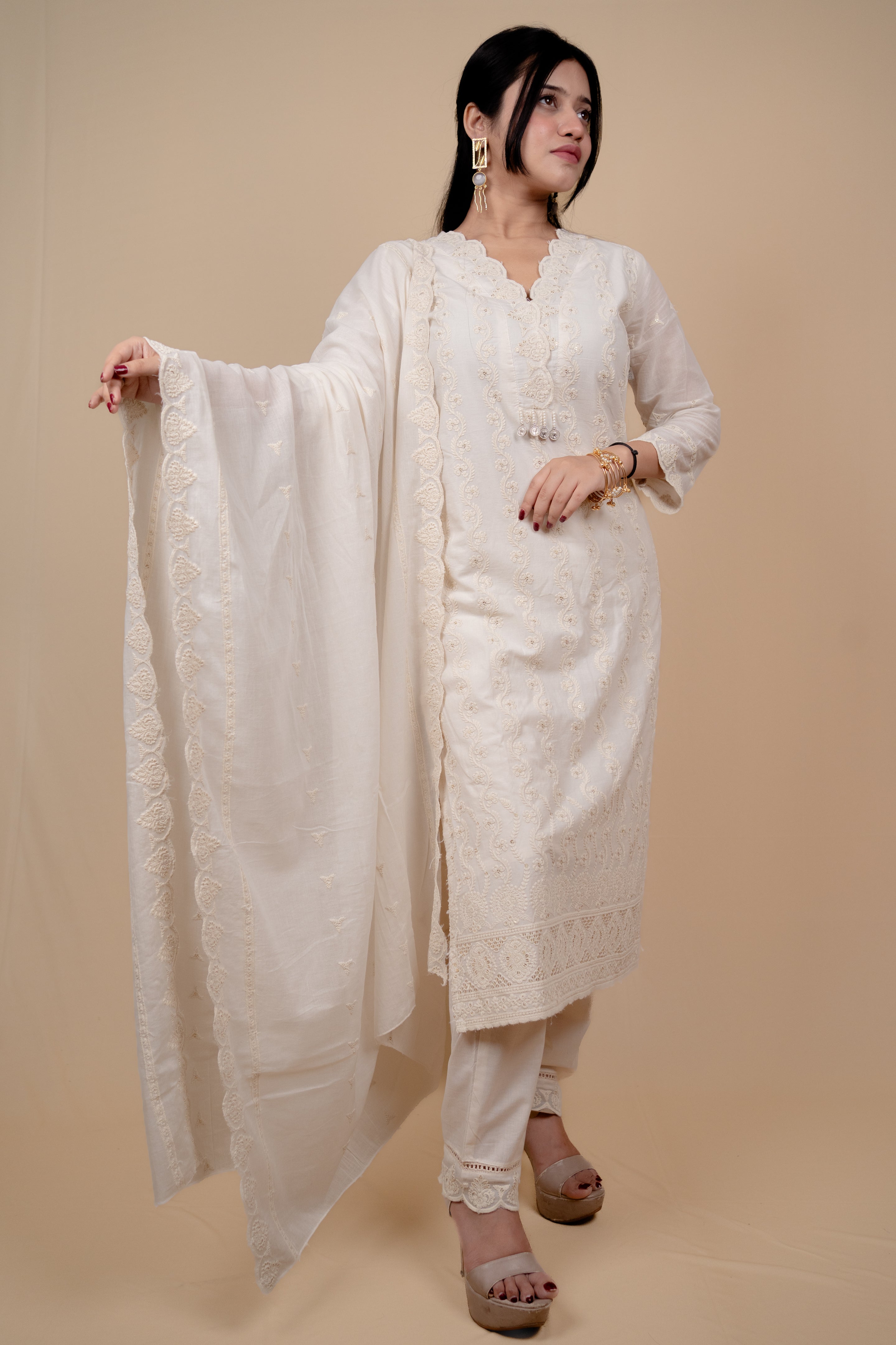 Off-White Embroidered Kurta Set