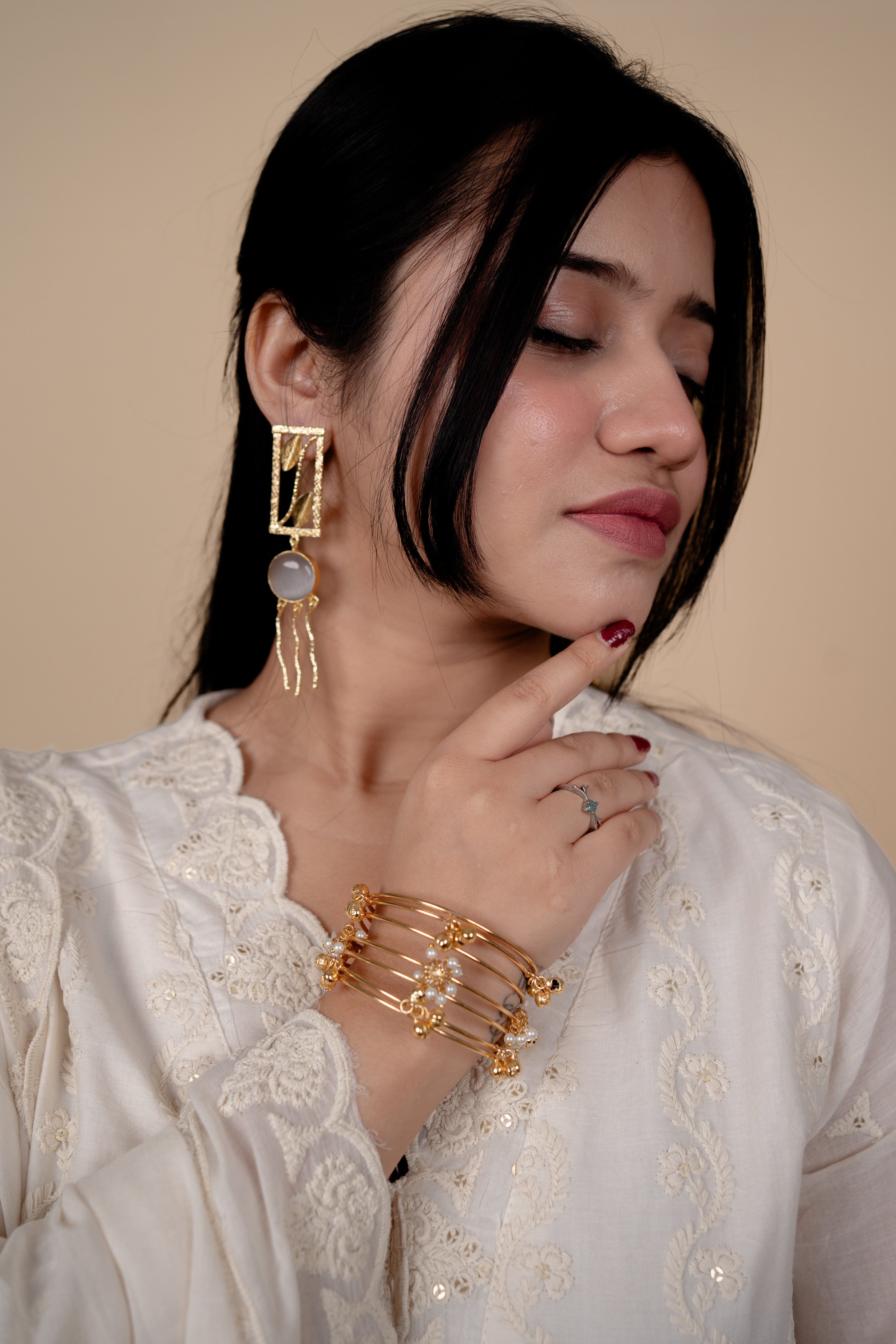 Off-White Embroidered Kurta Set