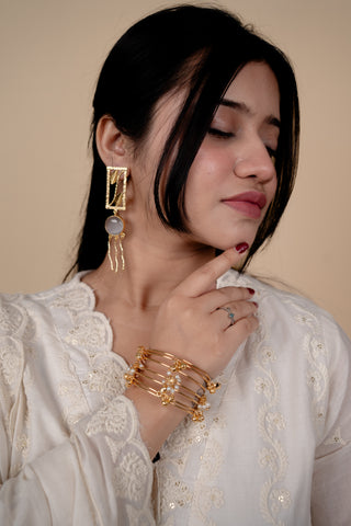 Off-White Embroidered Kurta Set