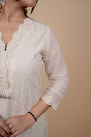 Off-White Embroidered Kurta Set