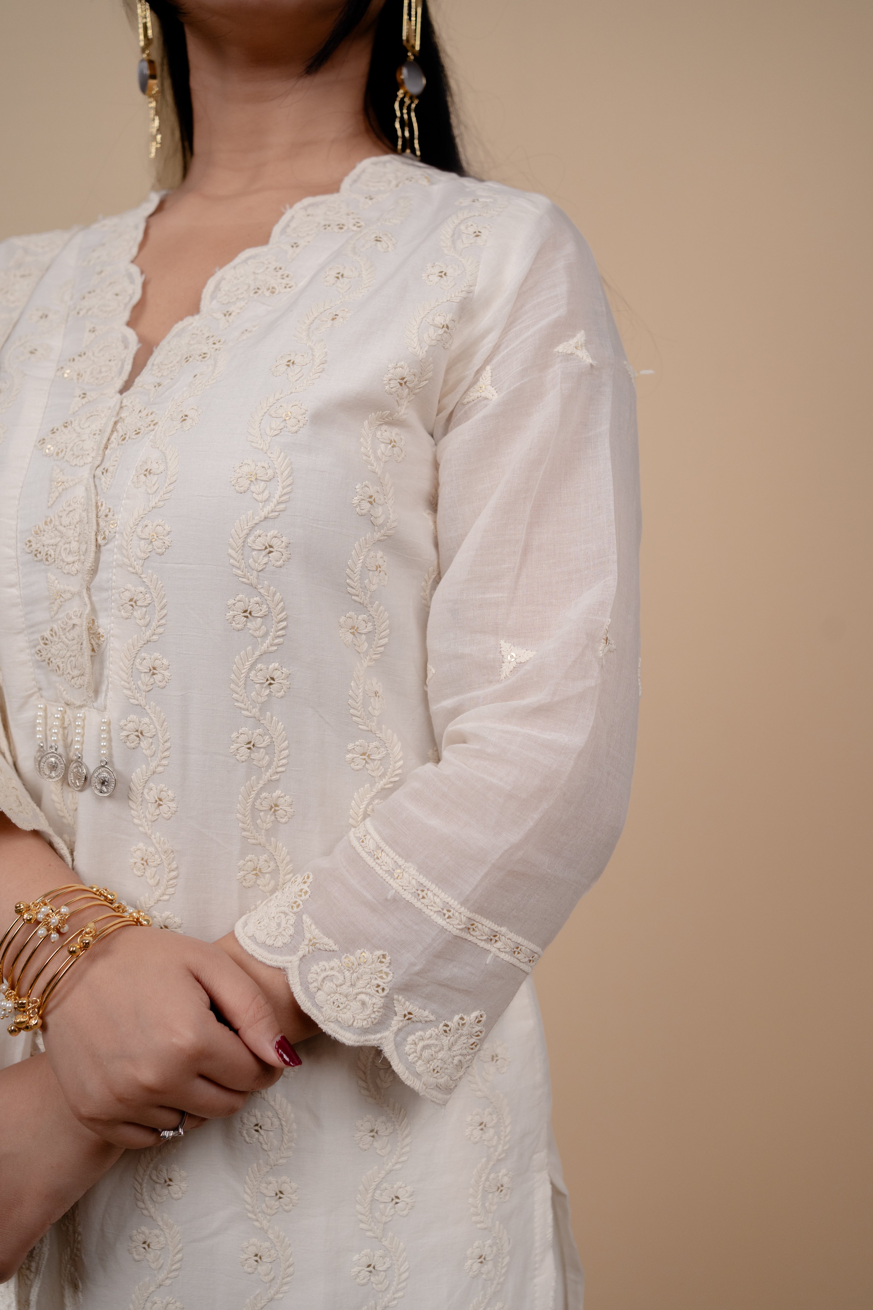 Off-White Embroidered Kurta Set