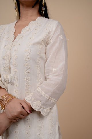 Off-White Embroidered Kurta Set