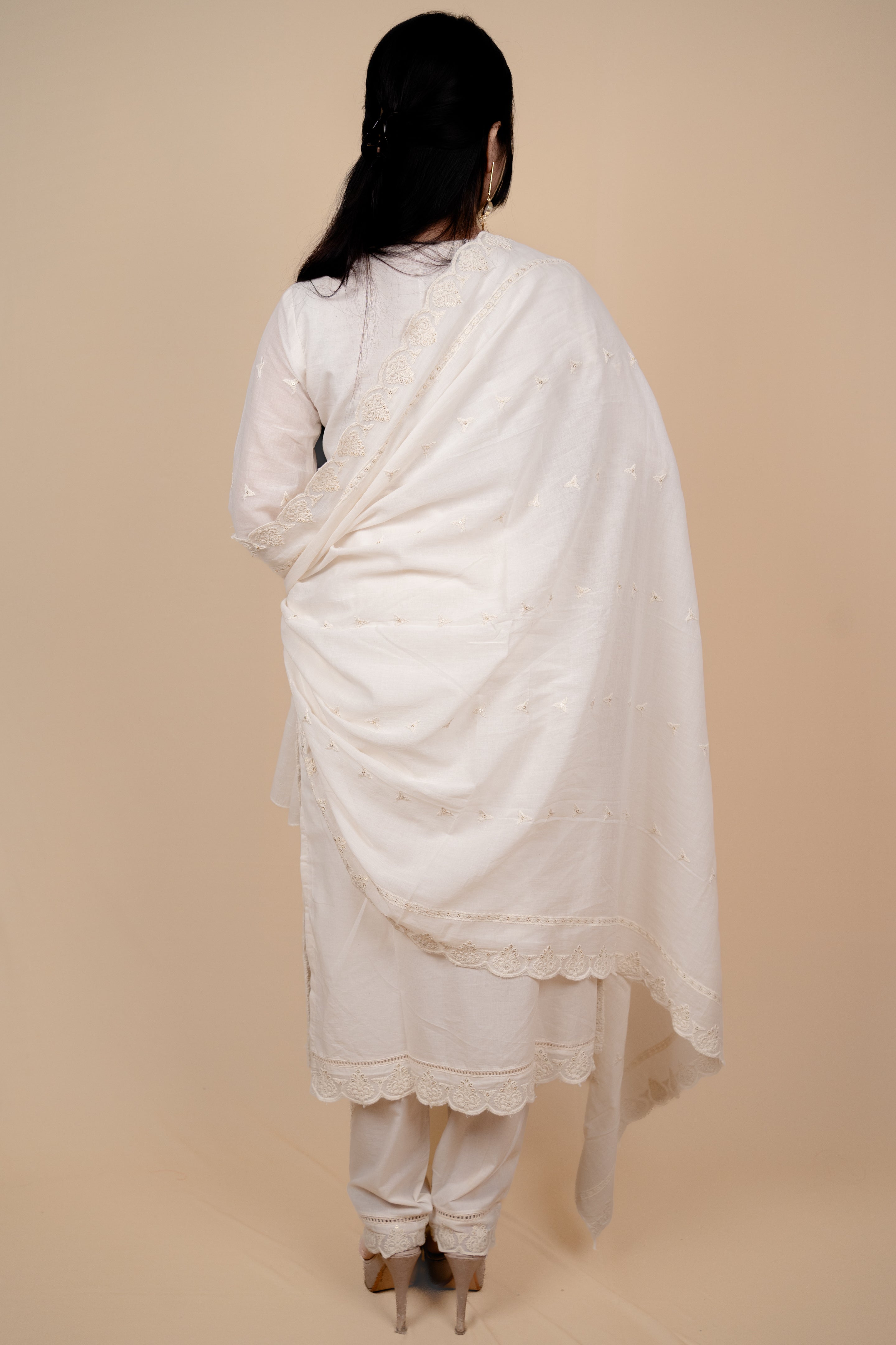 Off-White Embroidered Kurta Set