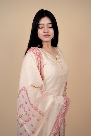Cream and Pink Traditional Straight Suit Set with Embroidered Neckline