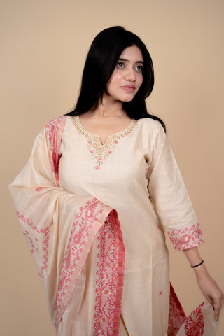 Cream and Pink Traditional Straight Suit Set with Embroidered Neckline